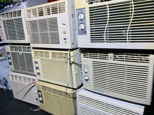 0.5 Ton Window Ac 110V Fresh Import 2025 - Image 2